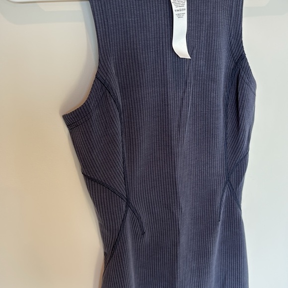 Lululemon Ribbed Softstreme Slim-Fit Tank Dress
Black/Blue/Gray Size 2 NWOT - Picture 5 of 8